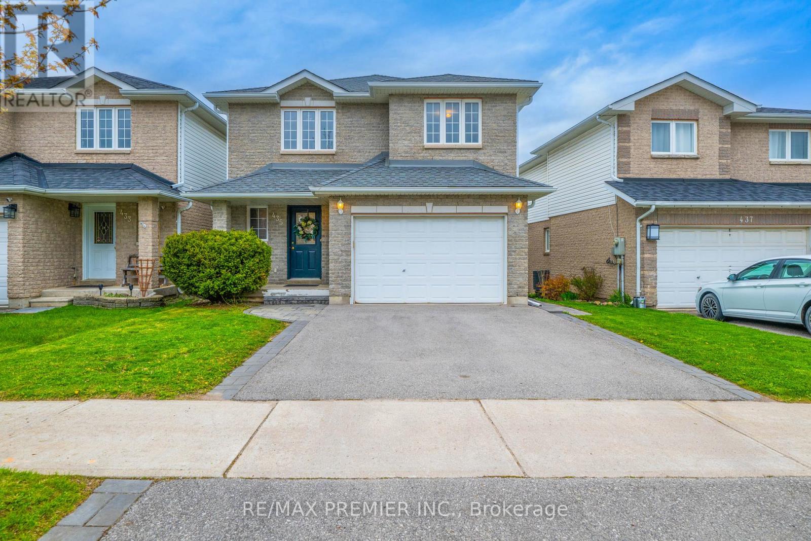 435 Simcoe Street, Bradford West Gwillimbury, Ontario  L3Z 3C4 - Photo 5 - N13129696