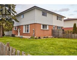 689 GIBB STREET, Oshawa, Ontario