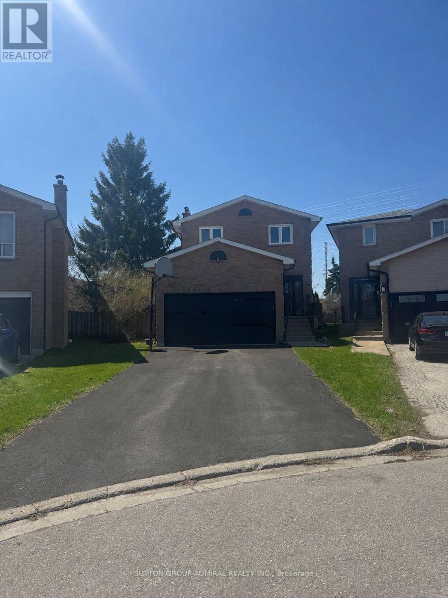 15 Miles Court, Richmond Hill, Ontario  L4C 5P7 - Photo 2 - N13131584