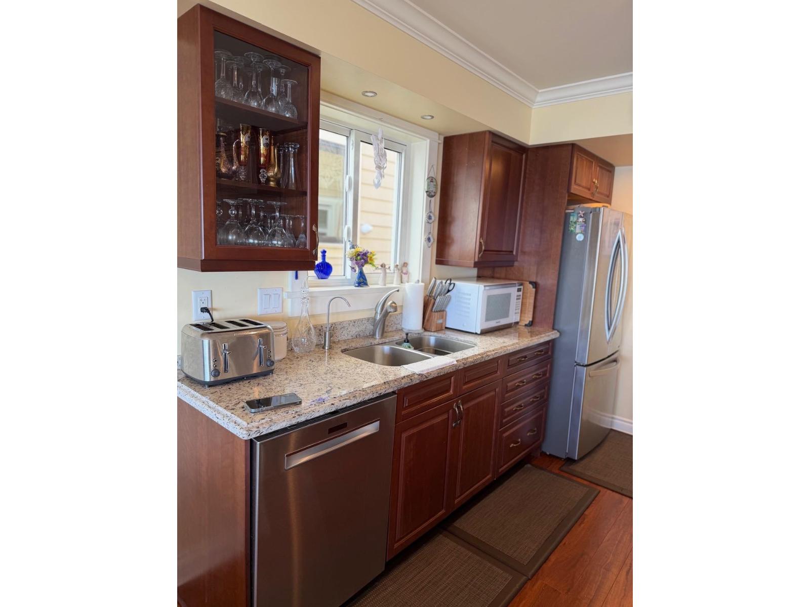 15440 Victoria Avenue, White Rock, British Columbia  V4B 1H3 - Photo 27 - R3124076