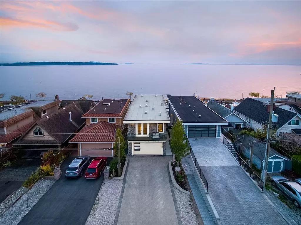 15440 Victoria Avenue, White Rock, British Columbia  V4B 1H3 - Photo 1 - R3124076