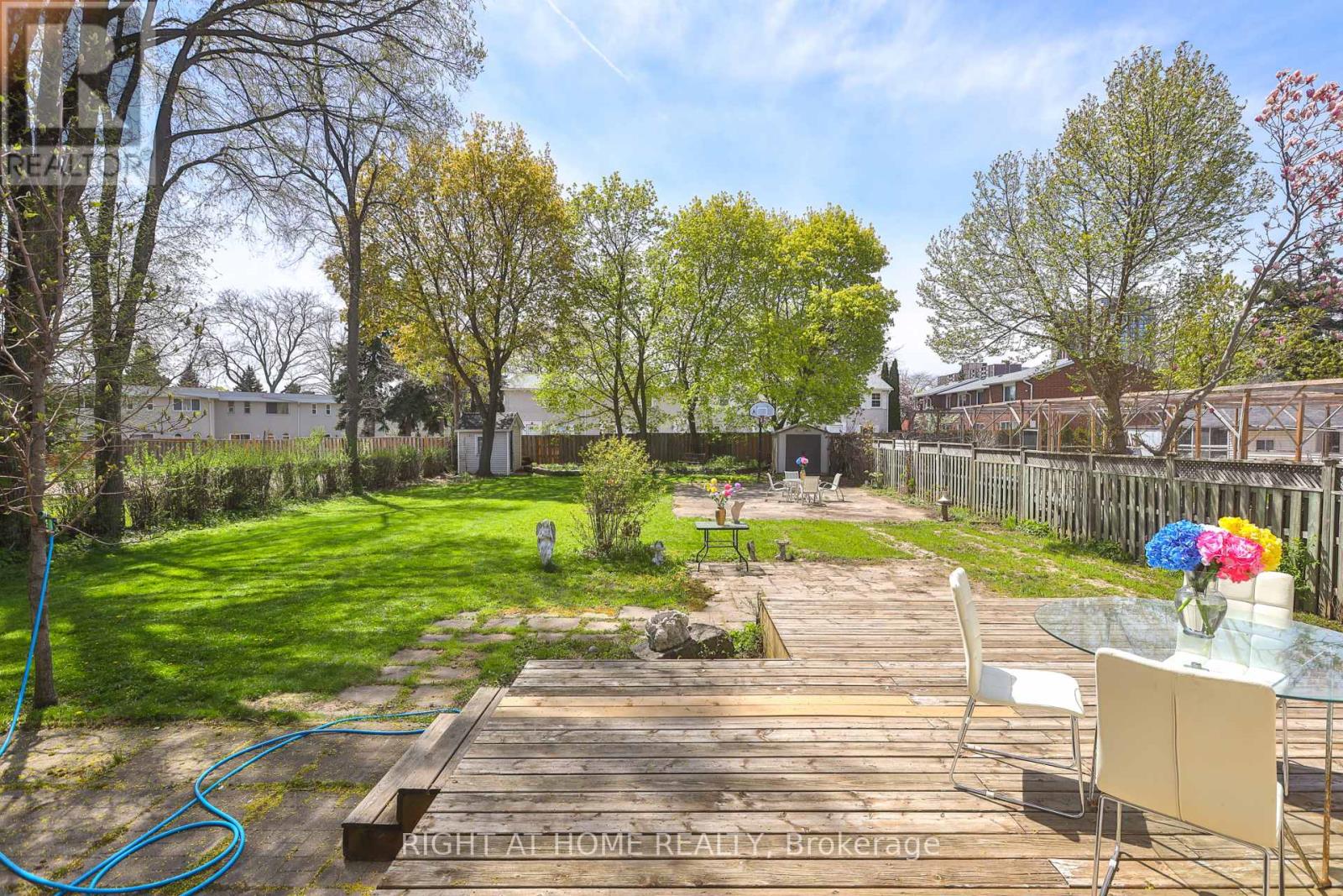 60 Aragon Avenue, Toronto, Ontario  M1T 1X9 - Photo 28 - E13125816