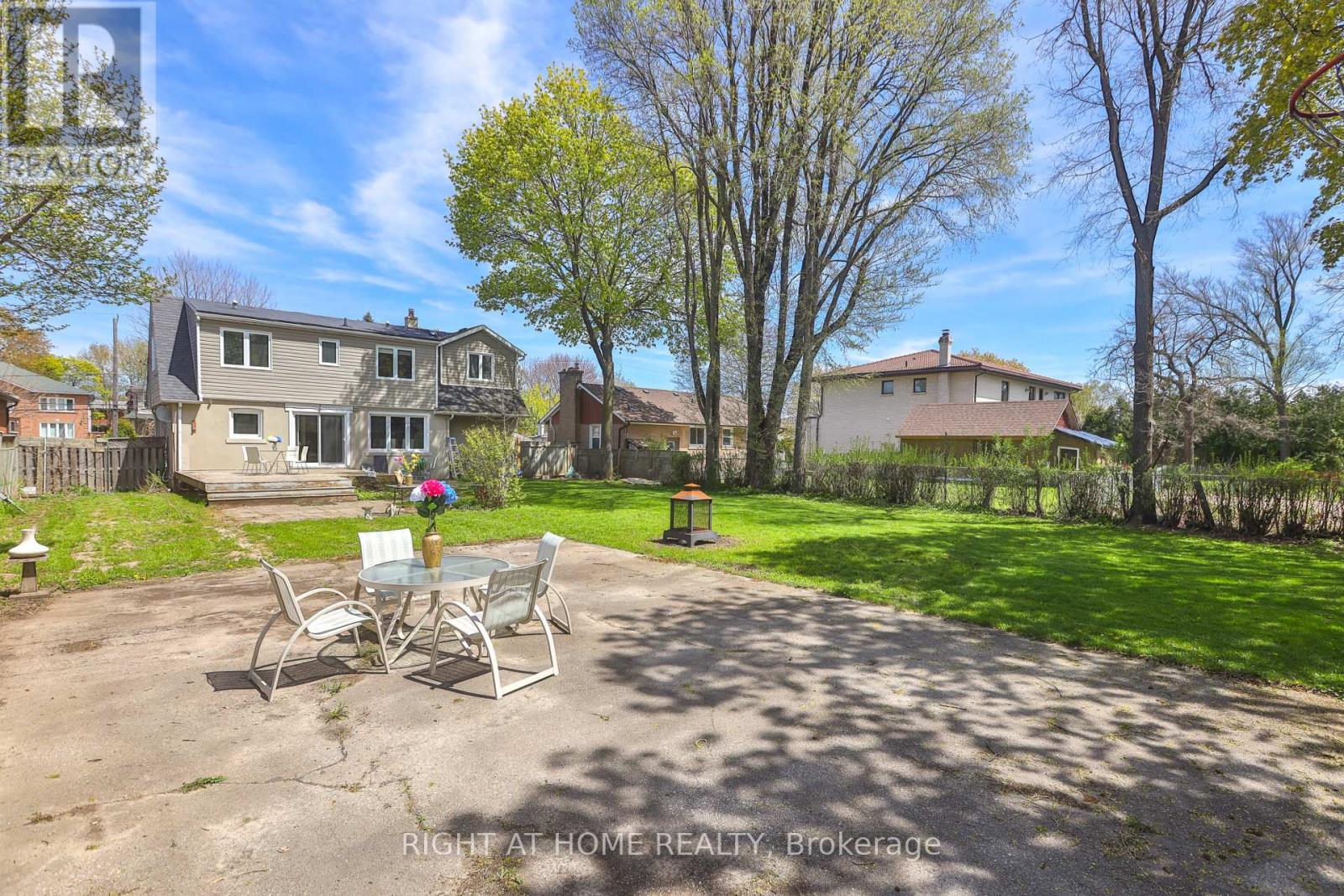 60 Aragon Avenue, Toronto, Ontario  M1T 1X9 - Photo 32 - E13125816