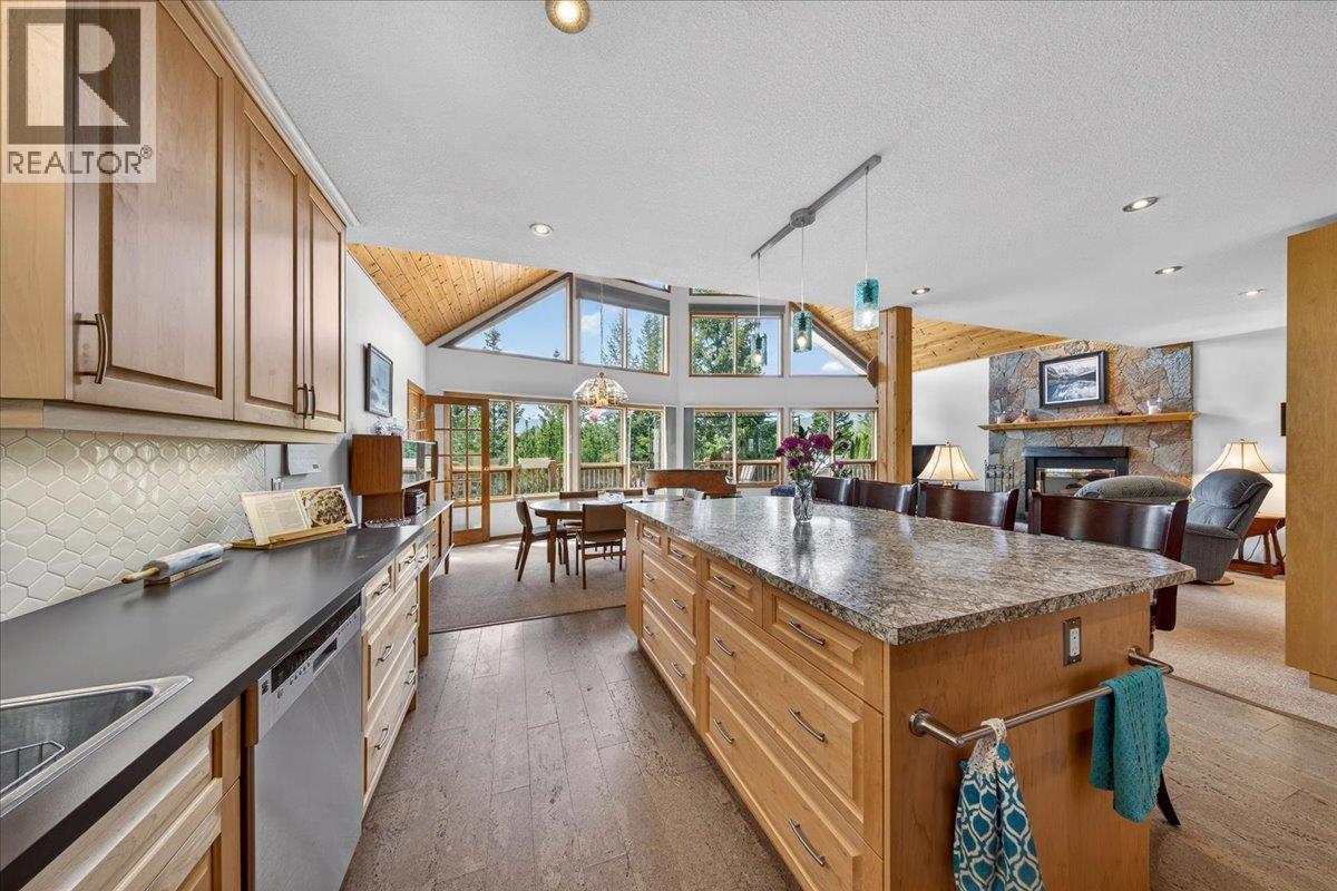 7330 Glacier Drive, Radium Hot Springs, British Columbia  V0A 1M0 - Photo 18 - 10387265