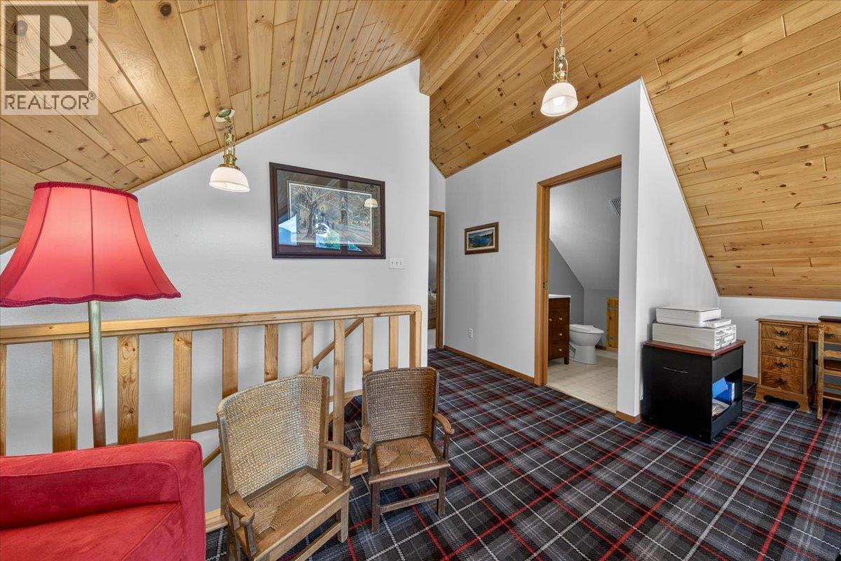 7330 Glacier Drive, Radium Hot Springs, British Columbia  V0A 1M0 - Photo 28 - 10387265