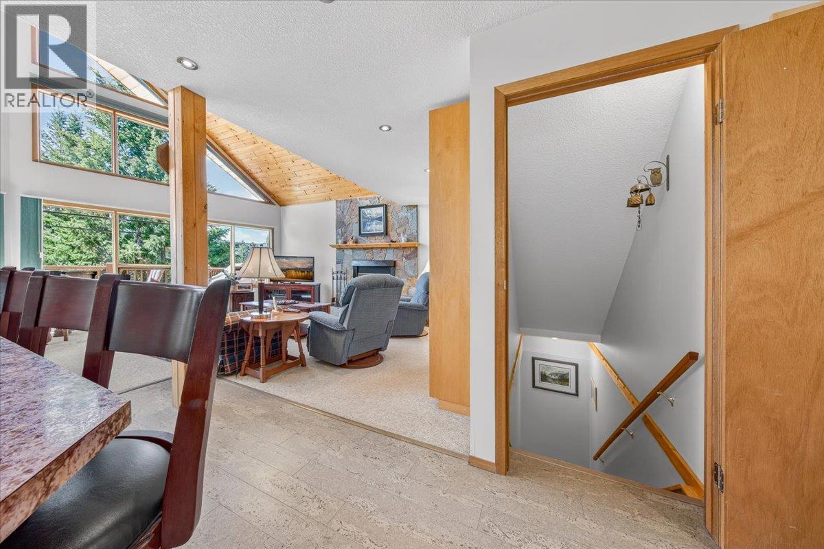 7330 Glacier Drive, Radium Hot Springs, British Columbia  V0A 1M0 - Photo 32 - 10387265