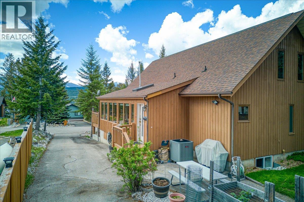 7330 Glacier Drive, Radium Hot Springs, British Columbia  V0A 1M0 - Photo 52 - 10387265
