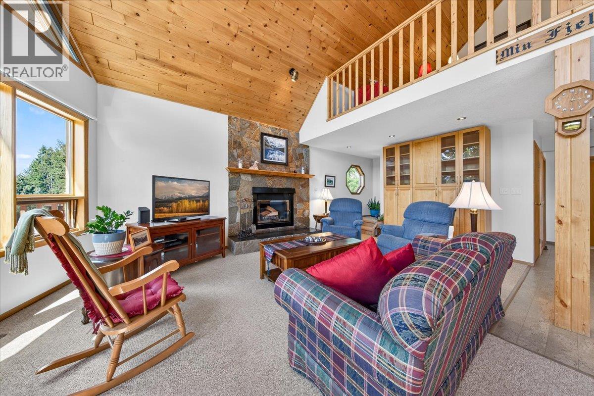 7330 Glacier Drive, Radium Hot Springs, British Columbia  V0A 1M0 - Photo 7 - 10387265