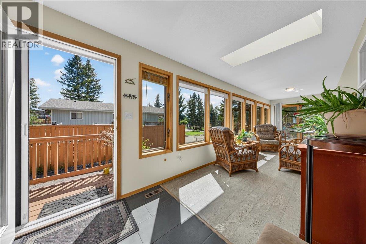 7330 Glacier Drive, Radium Hot Springs, British Columbia  V0A 1M0 - Photo 8 - 10387265