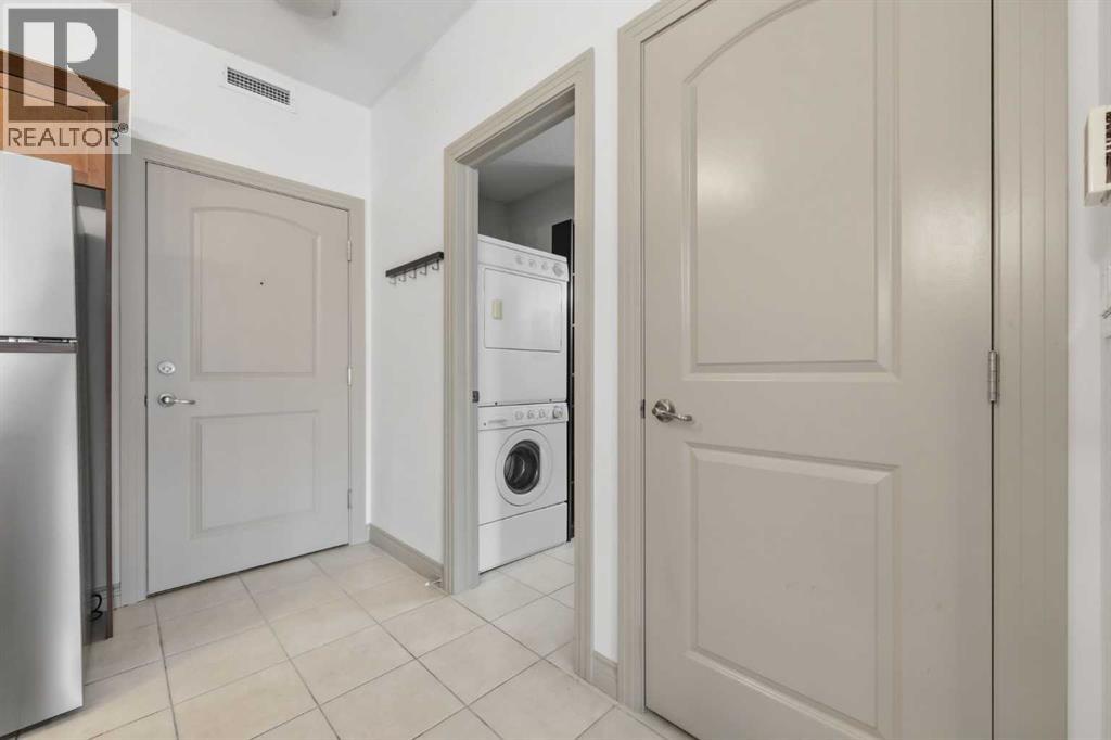 306, 70 Royal Oak Plaza Nw, Calgary, Alberta  T3G 0C6 - Photo 3 - A2307978