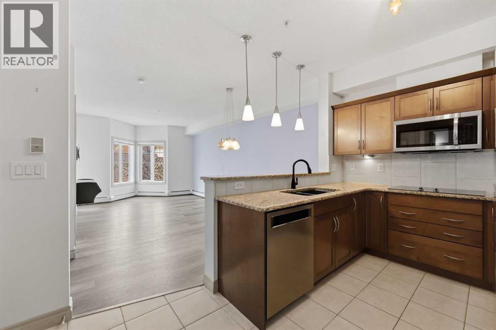 306, 70 Royal Oak Plaza Nw, Calgary, Alberta  T3G 0C6 - Photo 4 - A2307978