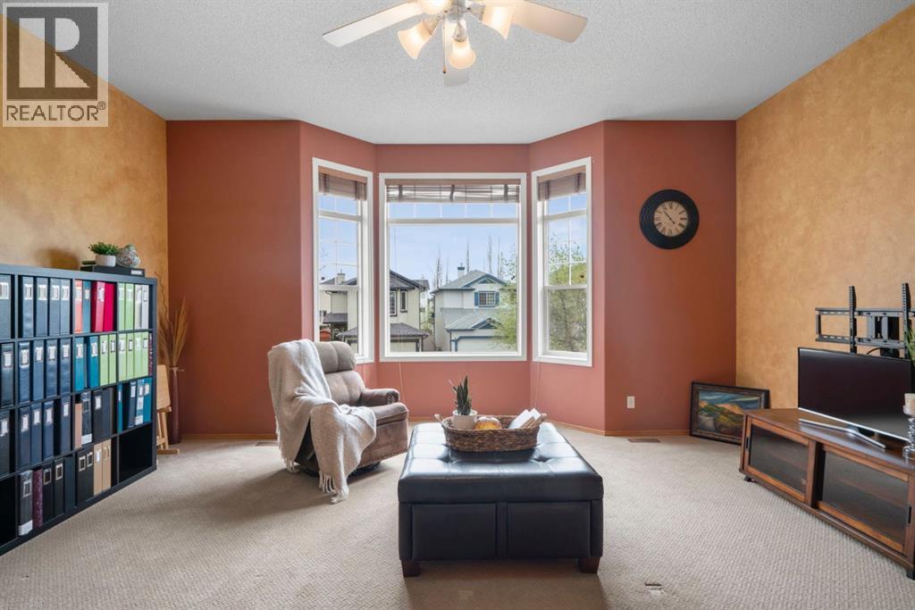 58 Bridlewood Circle SW, Calgary, Alberta  T2Y 3K9 - Photo 19 - A2311302