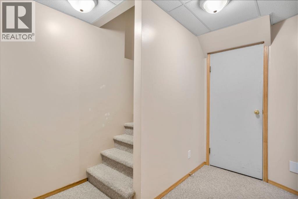 58 Bridlewood Circle SW, Calgary, Alberta  T2Y 3K9 - Photo 31 - A2311302