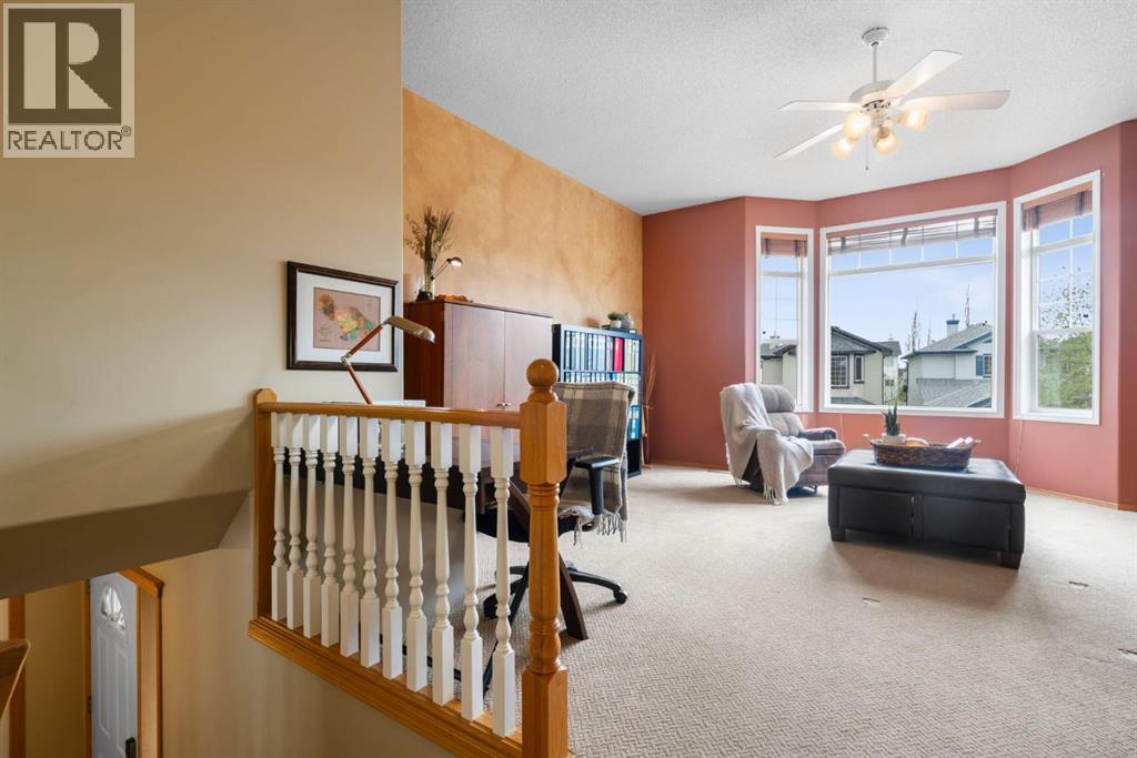 58 Bridlewood Circle SW, Calgary, Alberta  T2Y 3K9 - Photo 18 - A2311302
