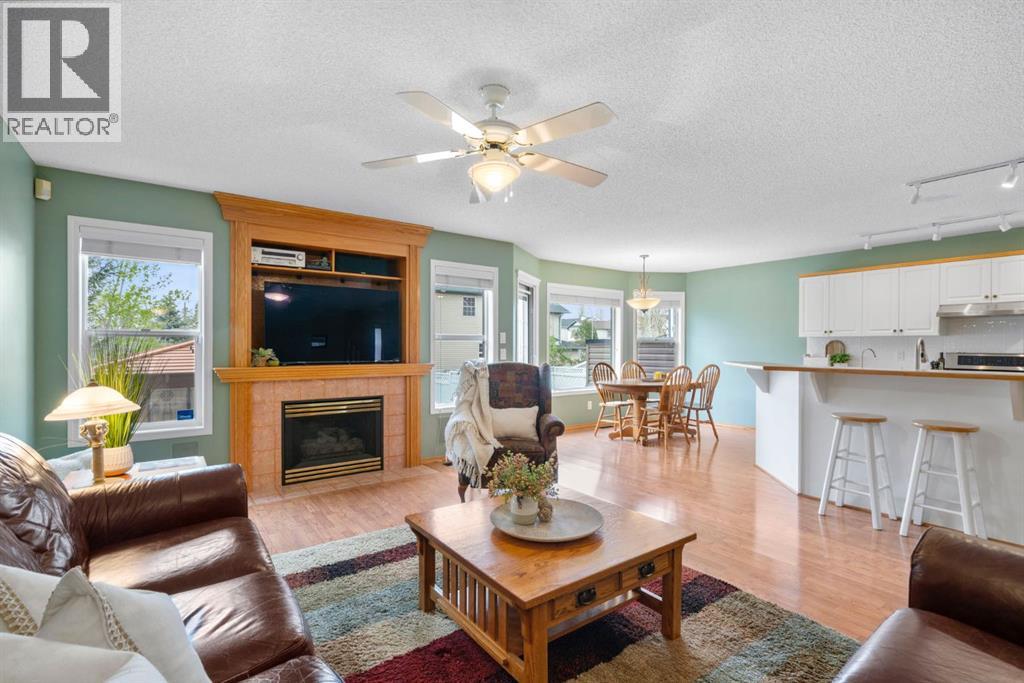 58 Bridlewood Circle SW, Calgary, Alberta  T2Y 3K9 - Photo 7 - A2311302