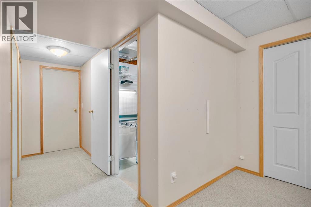 58 Bridlewood Circle SW, Calgary, Alberta  T2Y 3K9 - Photo 32 - A2311302