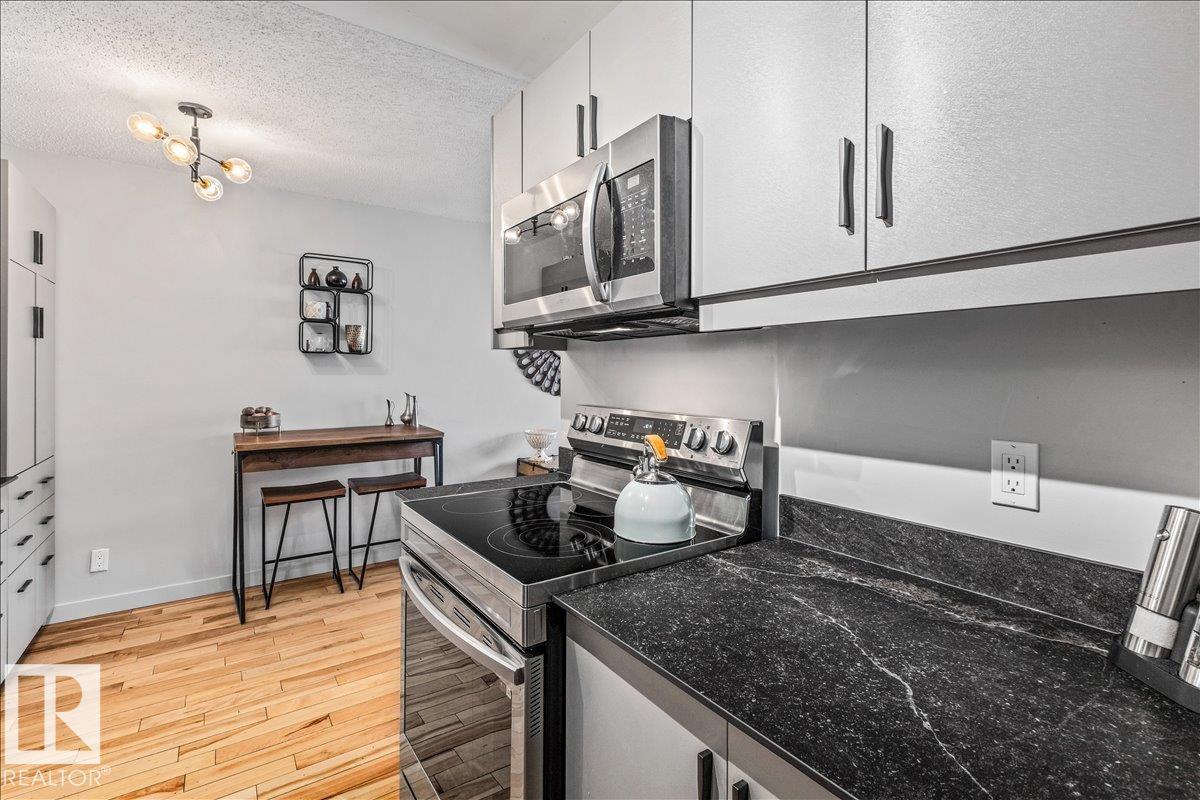 14222 91 Av Nw, Edmonton, Alberta  T5R 4Y4 - Photo 11 - E4487578