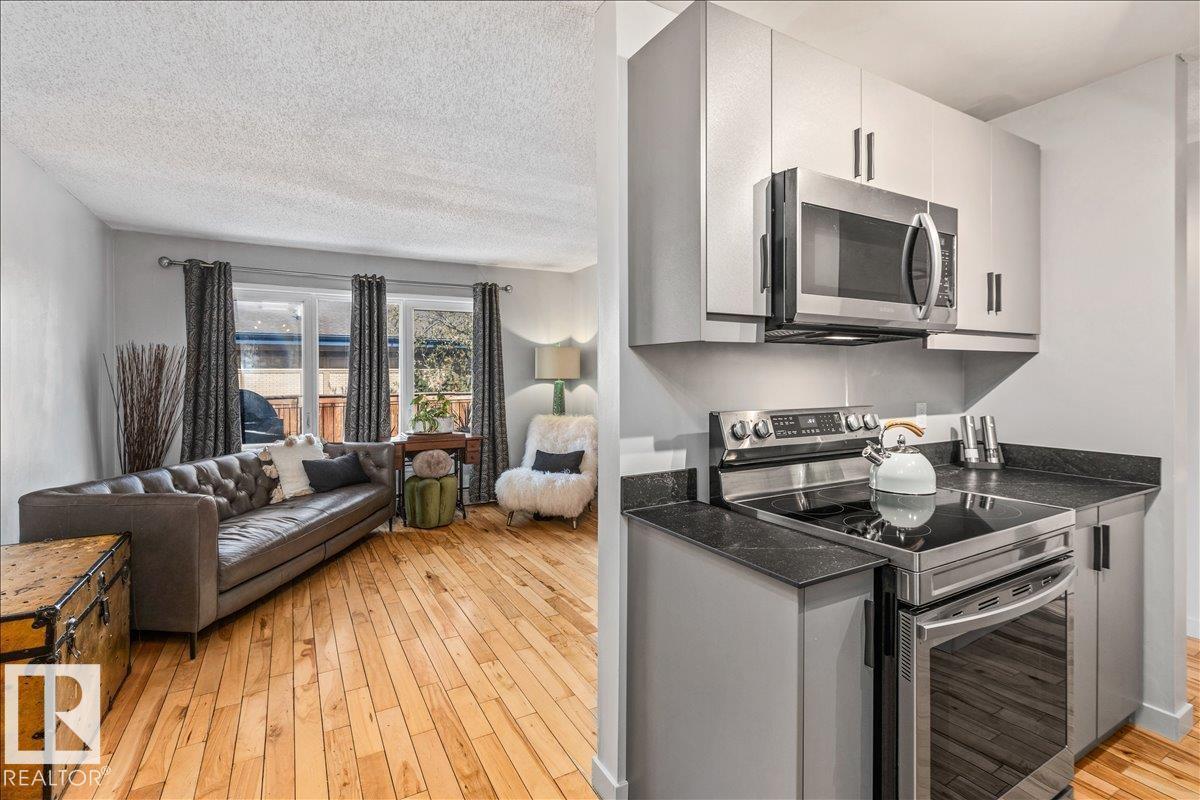 14222 91 Av Nw, Edmonton, Alberta  T5R 4Y4 - Photo 8 - E4487578