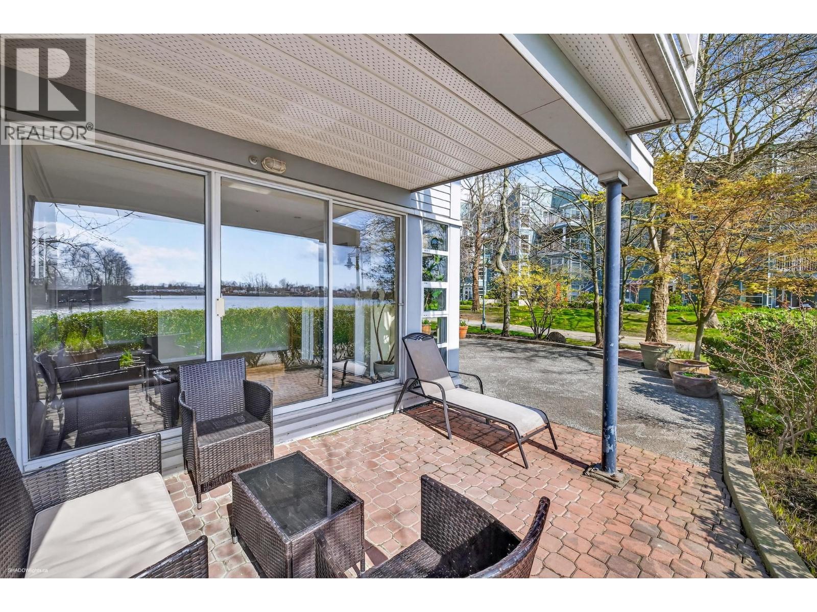 108 1880 E Kent Avenue South Avenue, Vancouver, British Columbia  V5P 2S7 - Photo 2 - R3105800