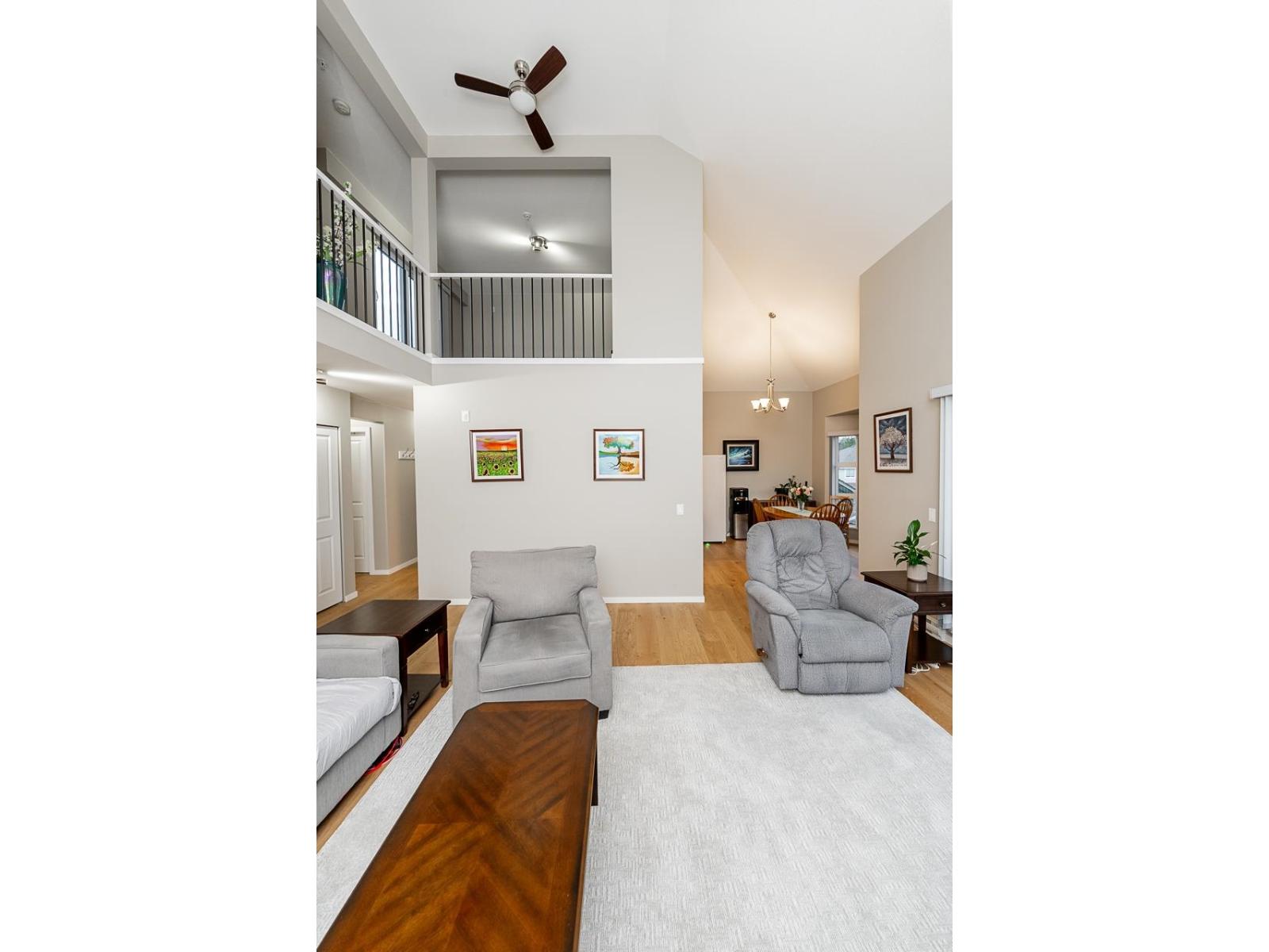 302 13911 70 Avenue, Surrey, British Columbia  V3W 6B4 - Photo 17 - R3091737