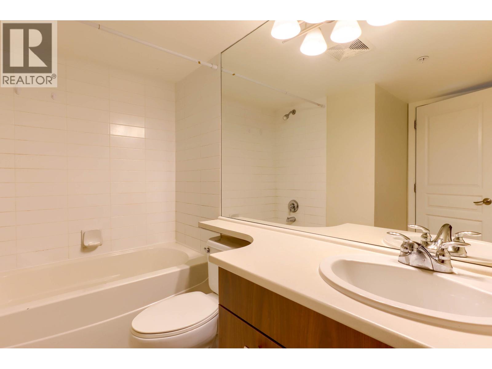 201 4788 Brentwood Drive, Burnaby, British Columbia  V5C 0C5 - Photo 15 - R3123209