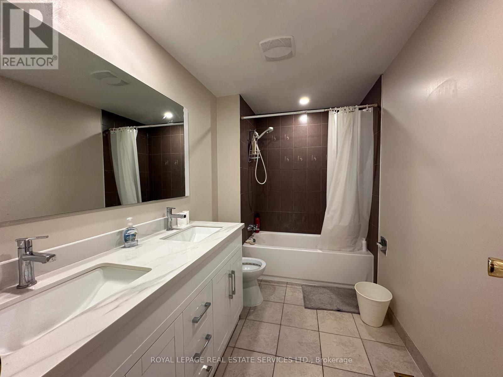 2079 The Collegeway 1, Mississauga, Ontario  L5L 3M1 - Photo 17 - W13099158