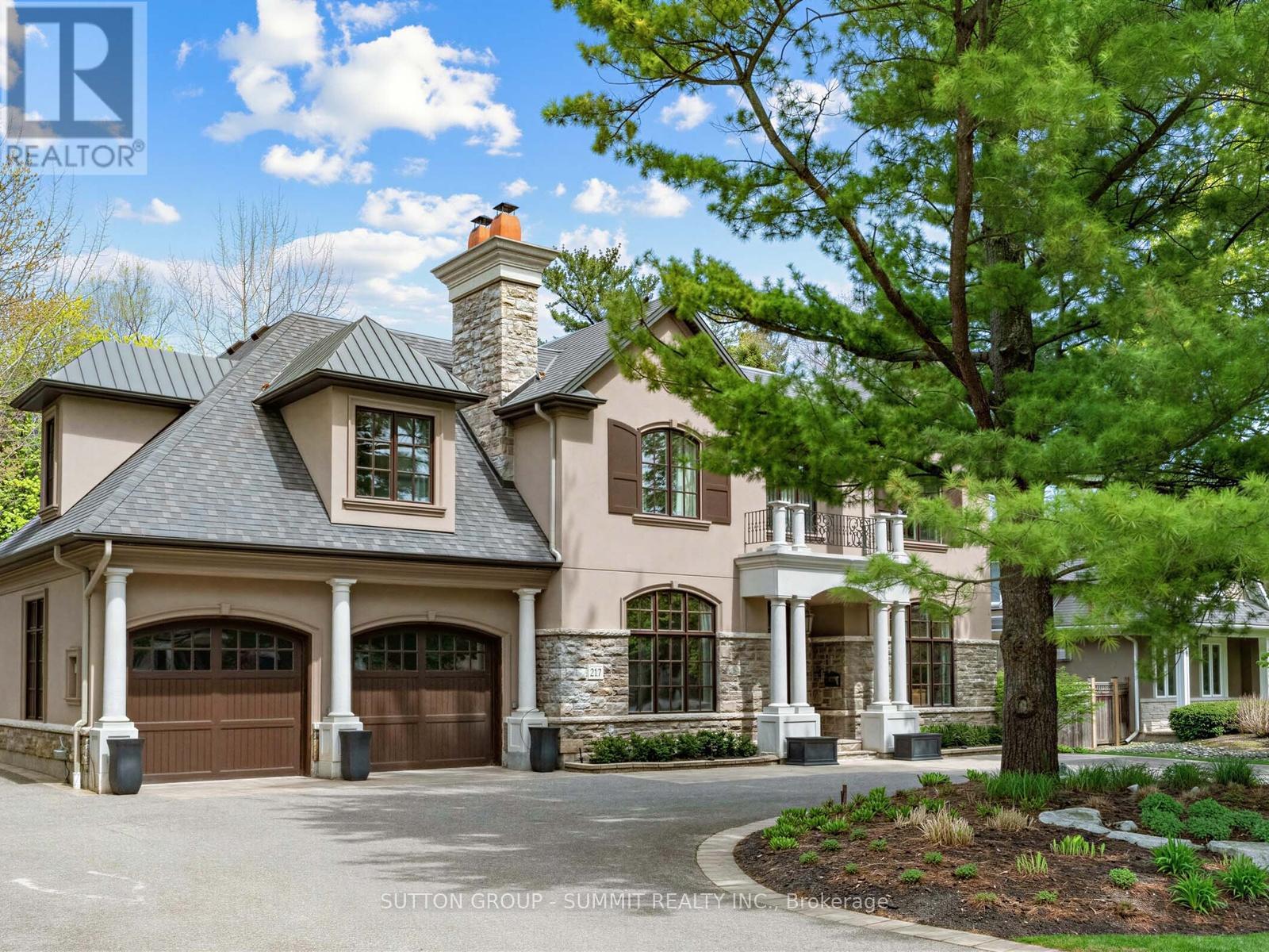 217 EASTCOURT ROAD, Oakville, Ontario