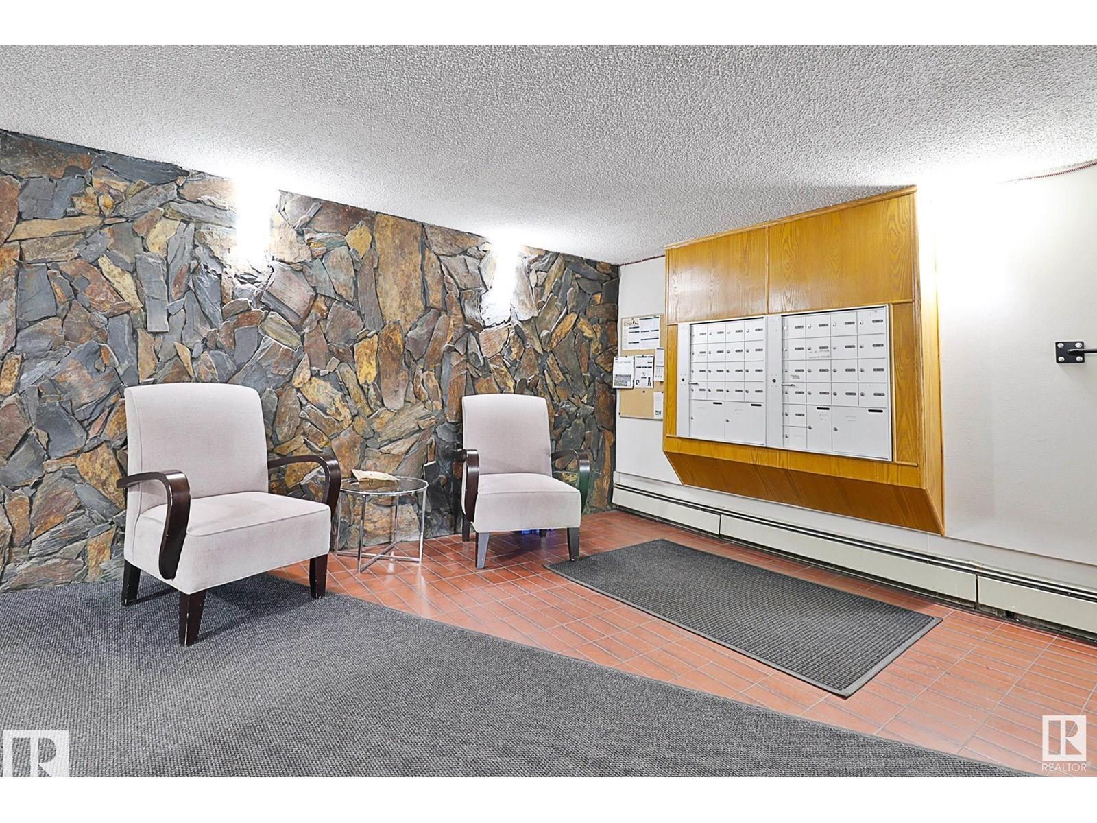 10138 116 St Nw, Edmonton, Alberta  T5K 1V8 - Photo 11 - E4487893
