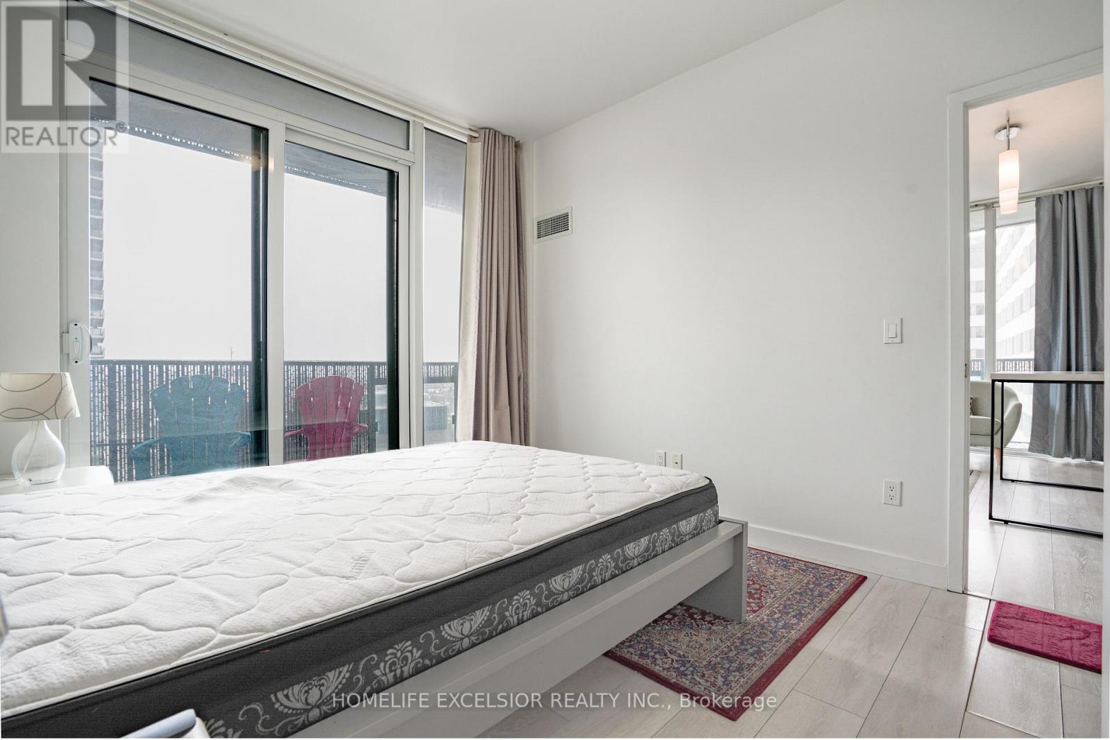 2002 - 8 Eglinton Avenue E, Toronto, Ontario  M4P 0C1 - Photo 15 - C12908668