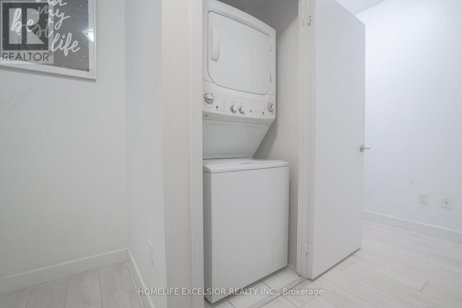 2002 - 8 Eglinton Avenue E, Toronto, Ontario  M4P 0C1 - Photo 20 - C12908668