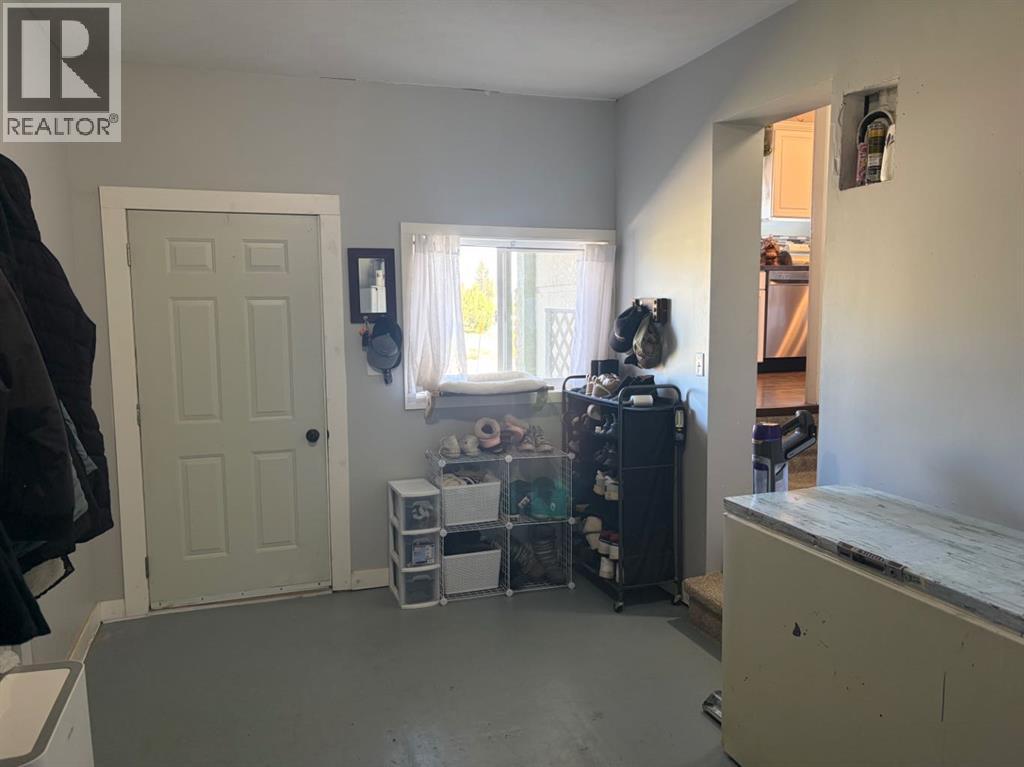 422 3rd Ave, Stirling, Alberta  T0K 2E0 - Photo 14 - A2310788