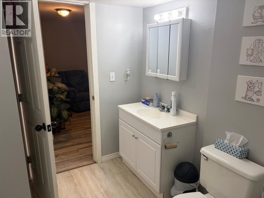 422 3rd Ave, Stirling, Alberta  T0K 2E0 - Photo 20 - A2310788