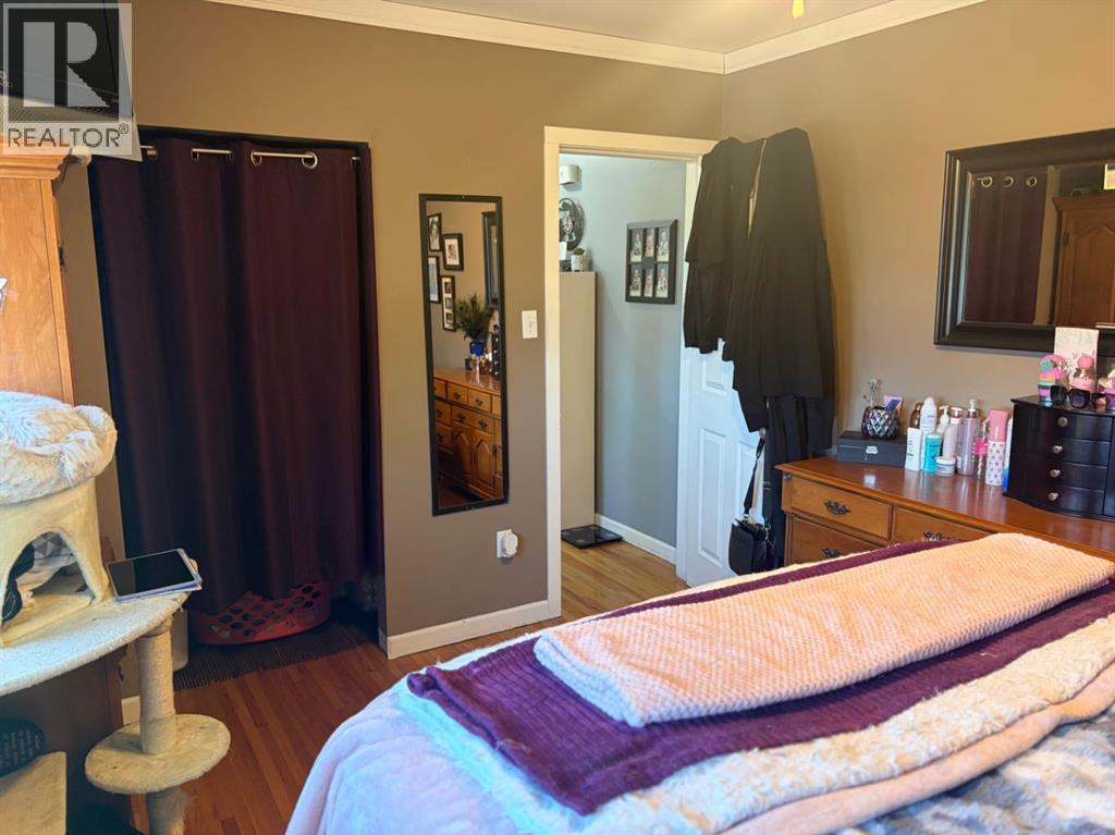 422 3rd Ave, Stirling, Alberta  T0K 2E0 - Photo 10 - A2310788