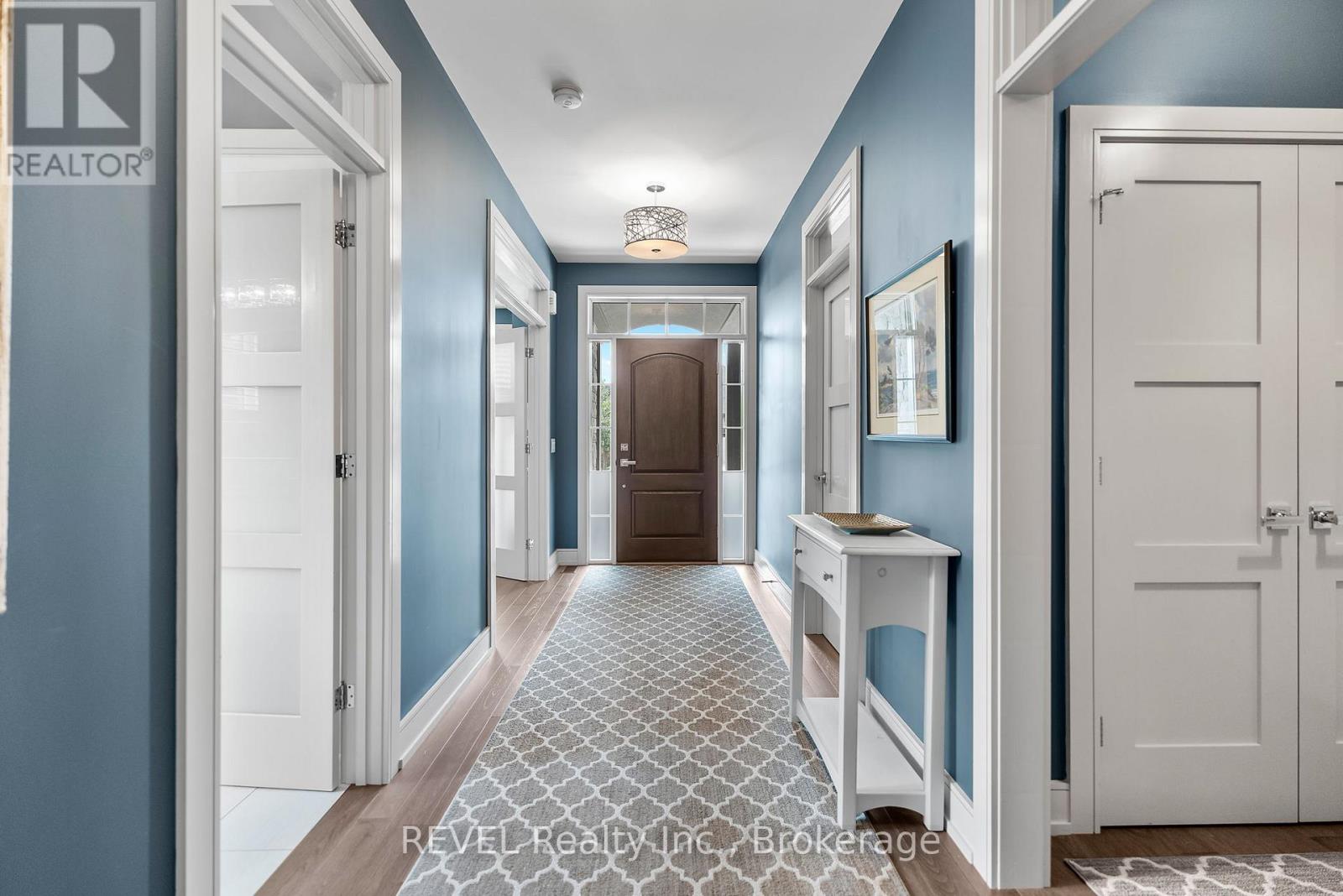 2 Tulip Tree Road, Niagara-On-The-Lake, Ontario  L0S 1J0 - Photo 5 - X12703156