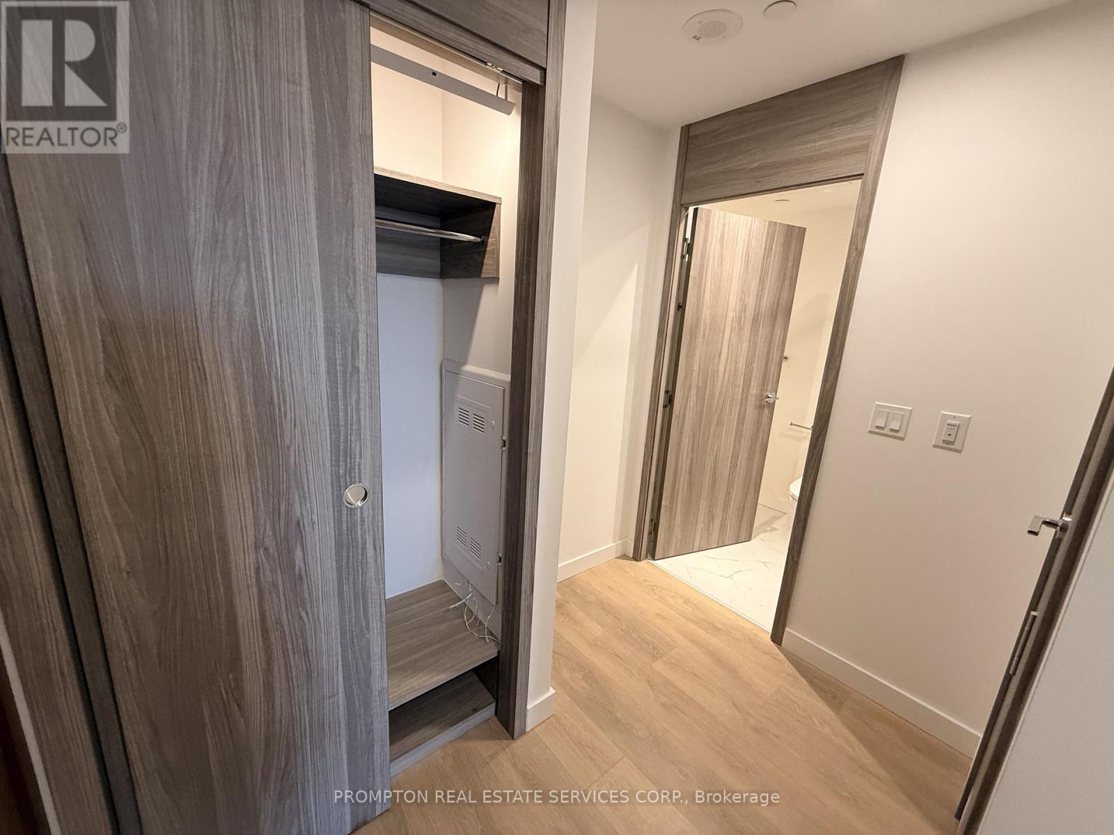 757 - 68 Esther Shiner Boulevard, Toronto, Ontario  M2K 0J6 - Photo 4 - C13125896