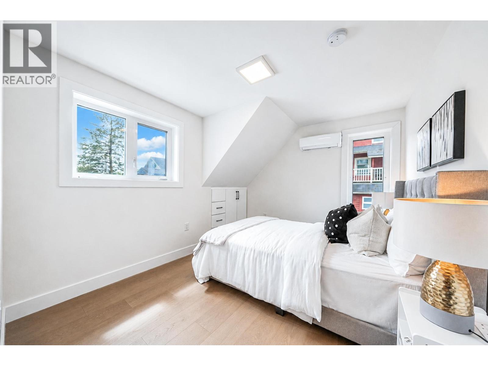 1926 William Street, Vancouver, British Columbia  V5L 2R8 - Photo 7 - R3123739