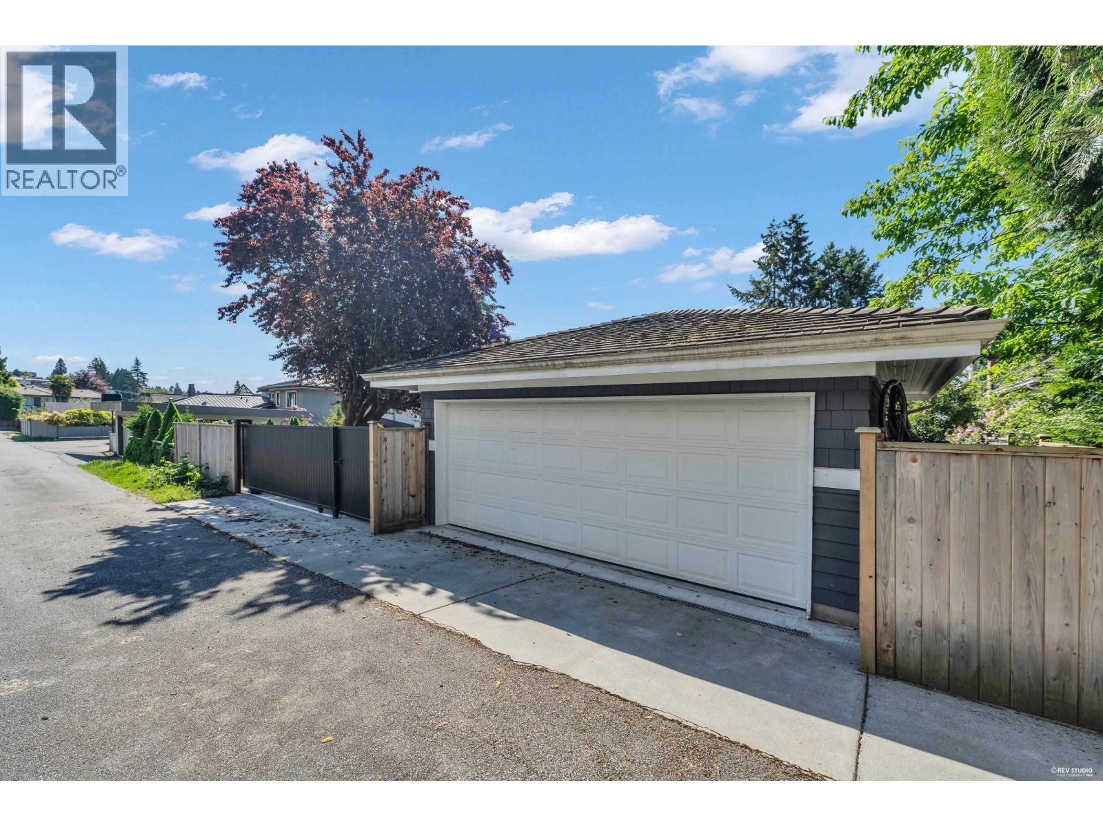 2459 Mathers Avenue, West Vancouver, British Columbia  V7V 2H9 - Photo 37 - R3124087