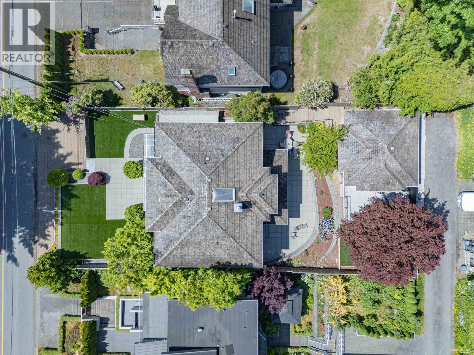 2459 Mathers Avenue, West Vancouver, British Columbia  V7V 2H9 - Photo 38 - R3124087