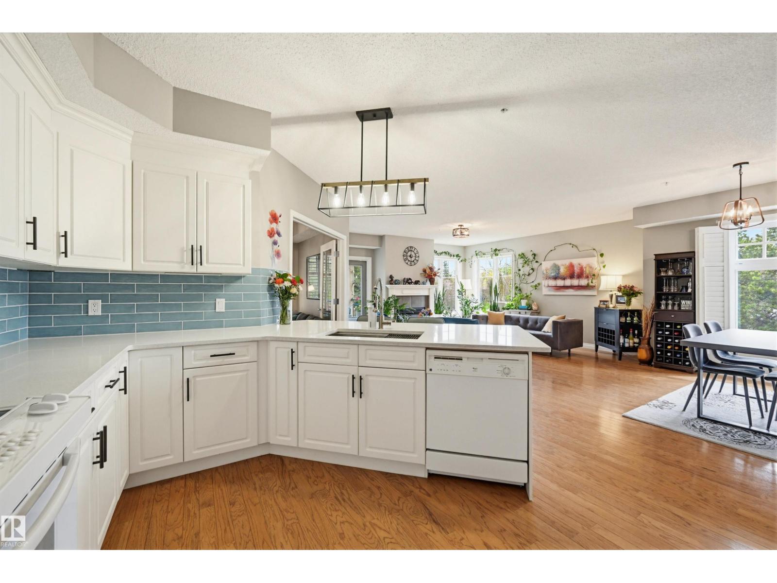 #201 9811 96a St Nw, Edmonton, Alberta  T6A 4A4 - Photo 14 - E4487896