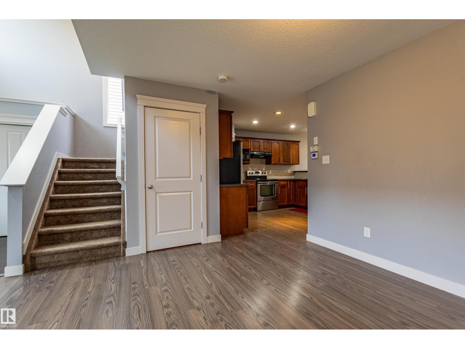17715 6 Av Sw, Edmonton, Alberta  T6W 2G6 - Photo 10 - E4487898
