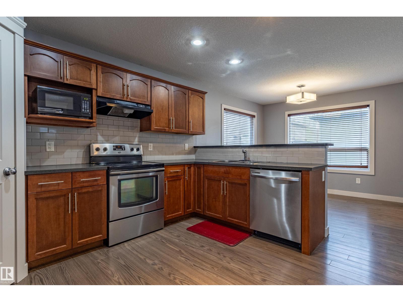17715 6 Av Sw, Edmonton, Alberta  T6W 2G6 - Photo 11 - E4487898