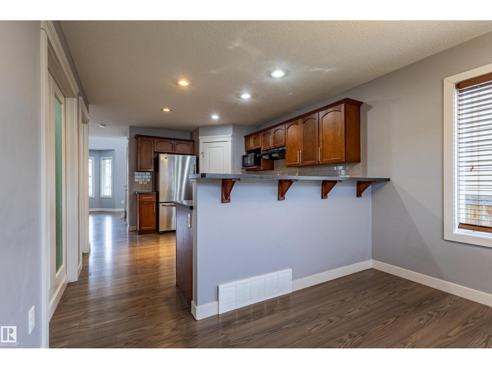 17715 6 Av Sw, Edmonton, Alberta  T6W 2G6 - Photo 16 - E4487898