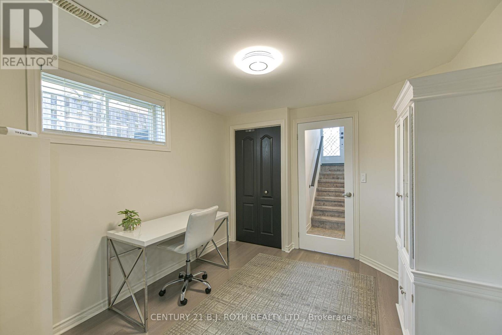 4 Lister Drive, Barrie, Ontario  L4N 0L5 - Photo 18 - S13131250