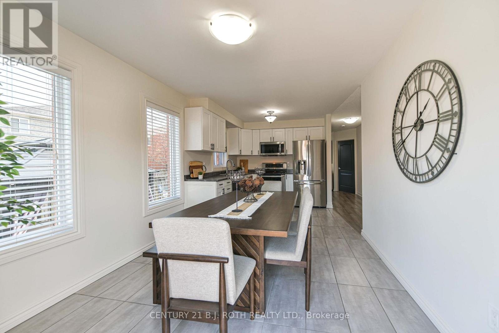 4 Lister Drive, Barrie, Ontario  L4N 0L5 - Photo 47 - S13131250