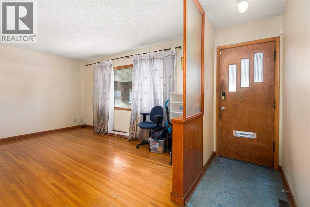 2616 22 Street NW, Calgary, Alberta  T2M 3X1 - Photo 6 - A2261912