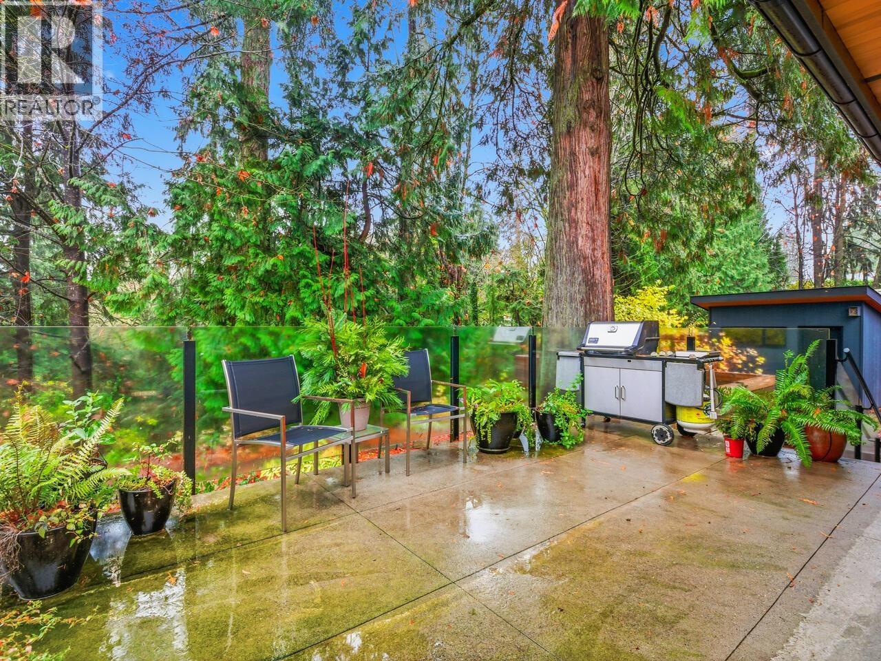 1381 Chine Crescent, Coquitlam, British Columbia  V3J 5X3 - Photo 8 - R3124043