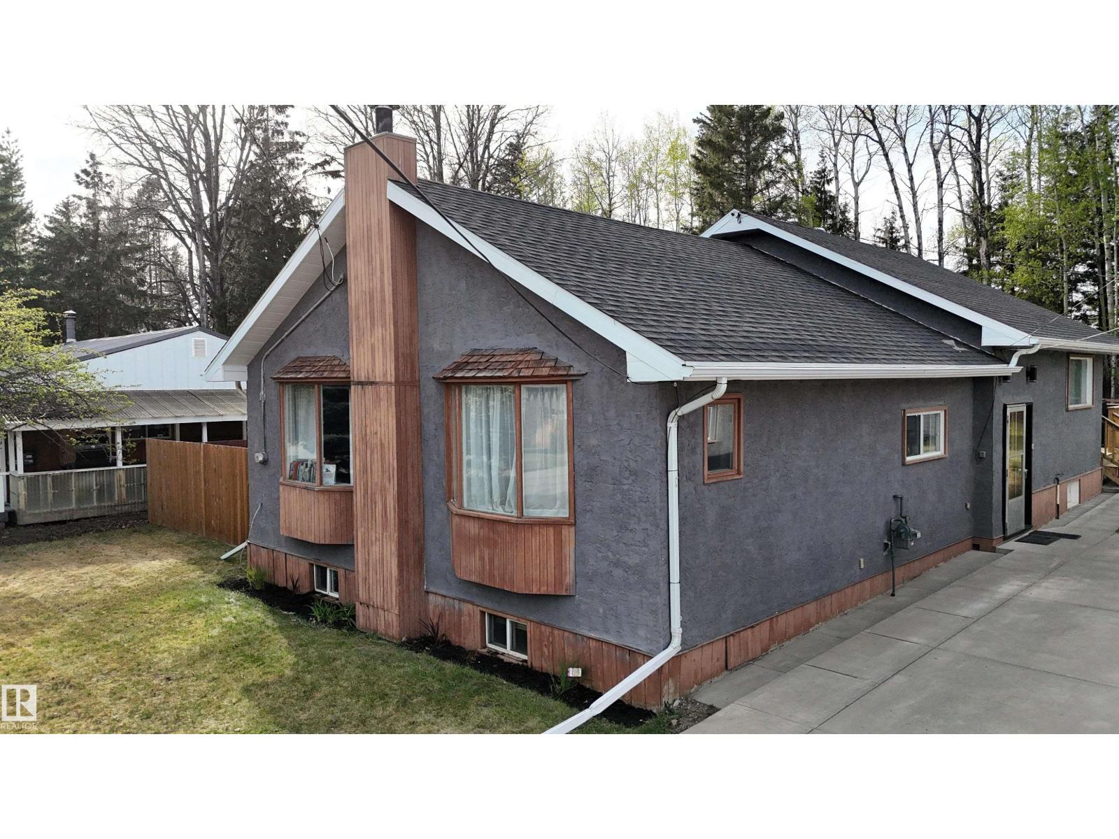 7126 4a Ave, Edson, Alberta  T7E 1N3 - Photo 3 - E4487899