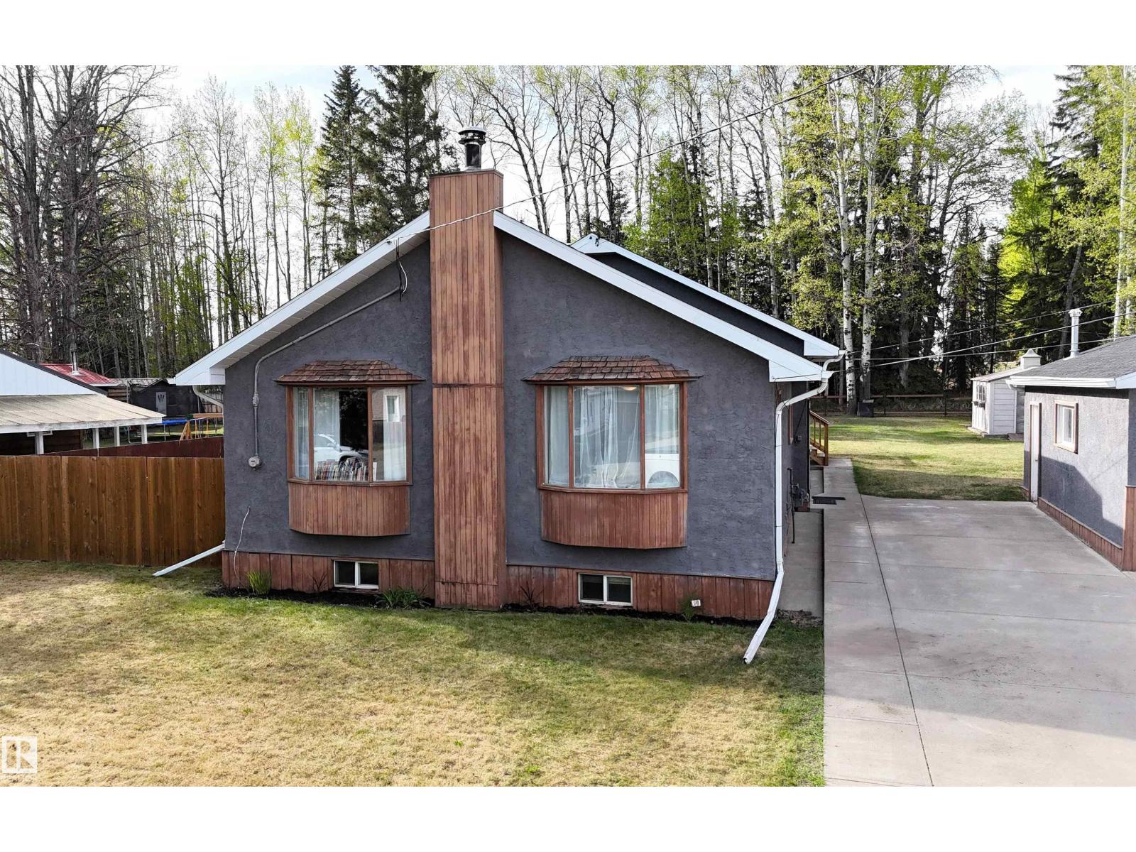 7126 4a Ave, Edson, Alberta  T7E 1N3 - Photo 4 - E4487899