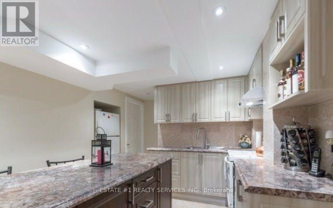 Bsmnt - 36 Dafoe Crescent E, Brampton, Ontario  L6Y 2L2 - Photo 6 - W13131682
