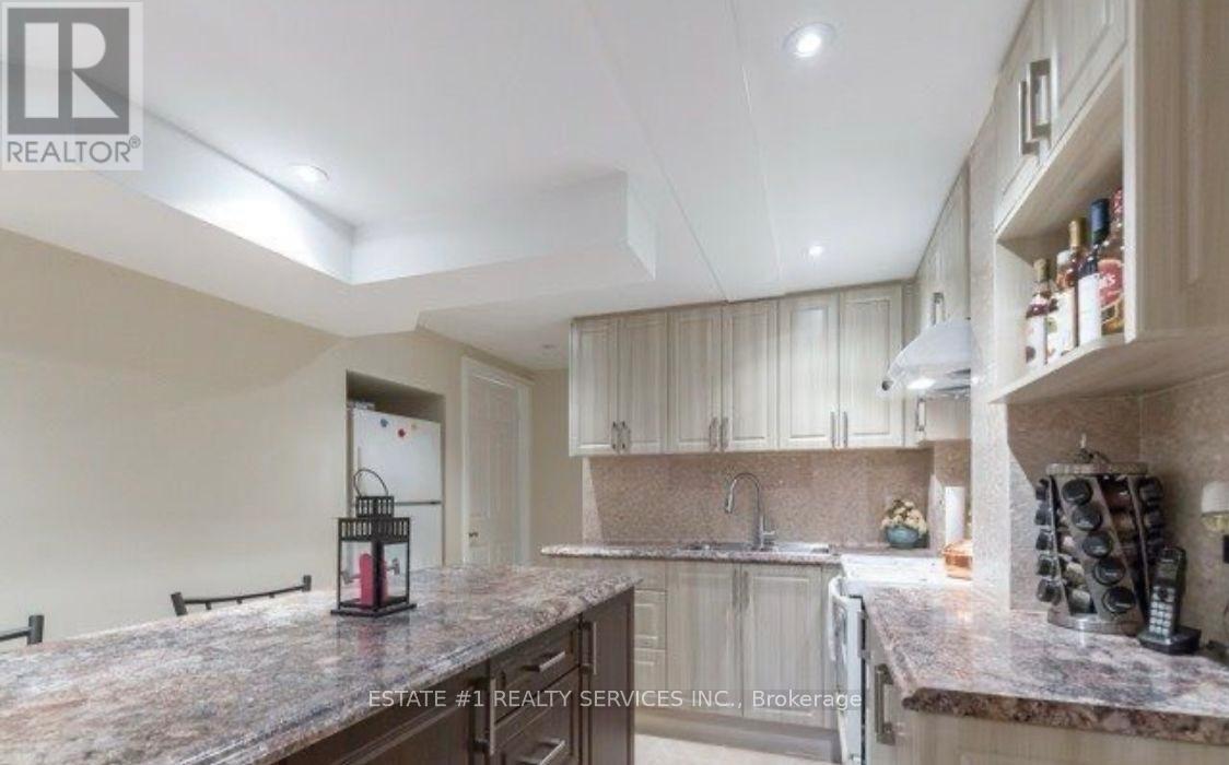 Bsmnt - 36 Dafoe Crescent E, Brampton, Ontario  L6Y 2L2 - Photo 9 - W13131682